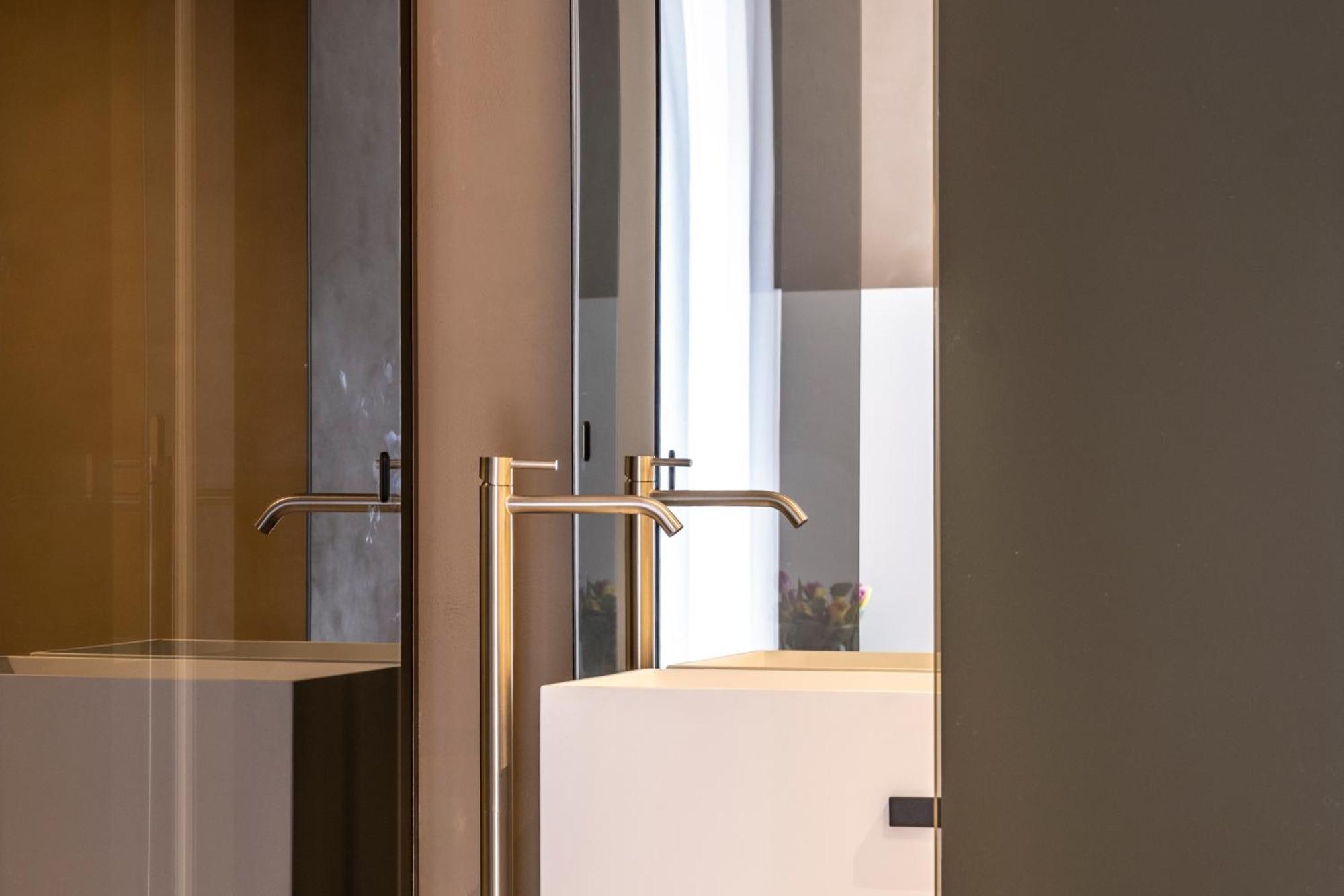 Amorgiu Luxury Suites Palermo Eksteriør bilde