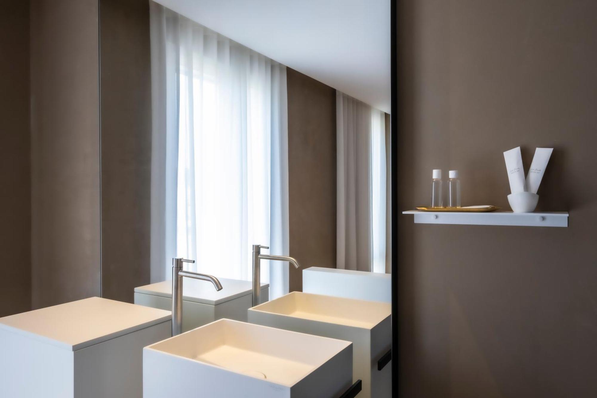 Amorgiu Luxury Suites Palermo Eksteriør bilde